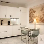 Tranquilo Apartamento En Zona Monumental
